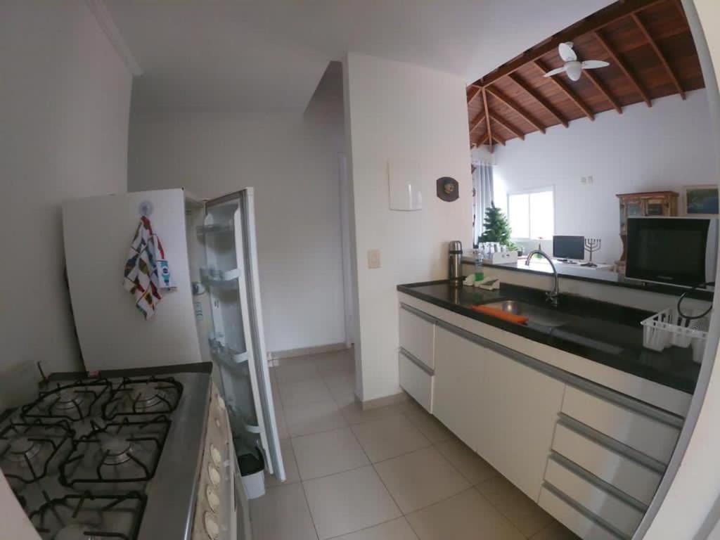 Weiss Flats Ubatuba
